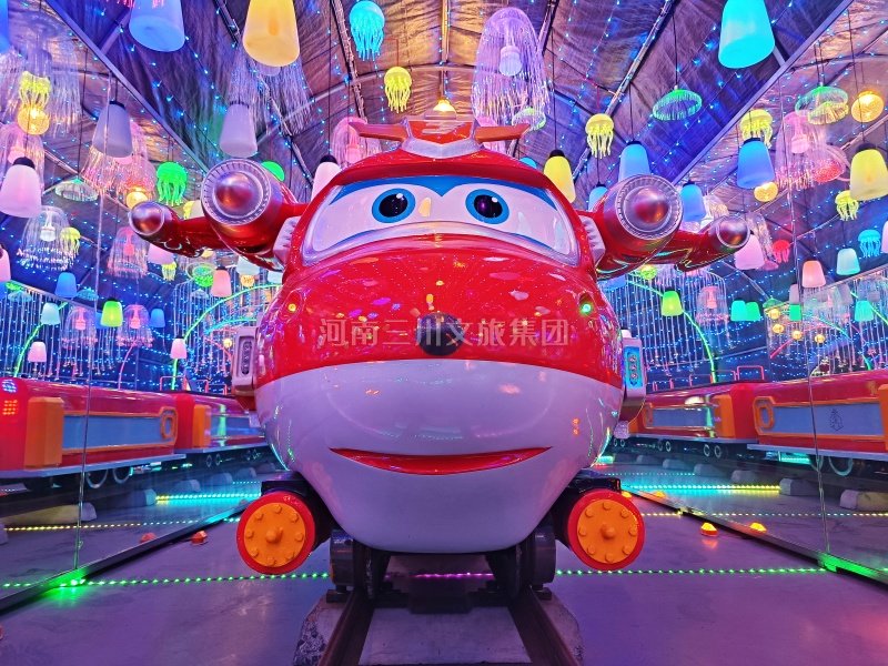 軌道火車,超級飛俠小火車,超級飛俠軌道觀光小火車廠家